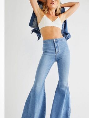 💎 We The Free Just Float On Flare Stretch Jeans 29 💎